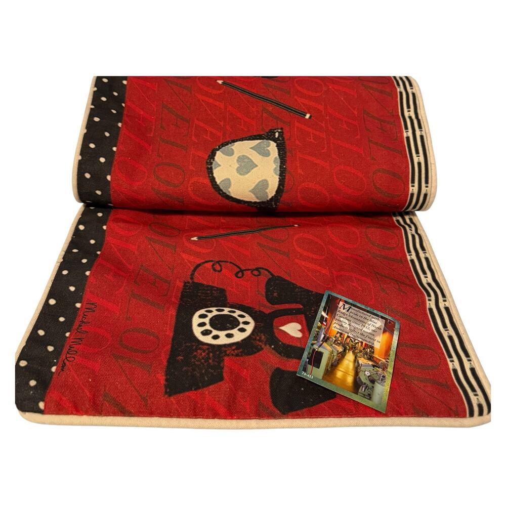 Michael Mullan Home Table Runner Retro Love Decor Red Hearts Made in USA 36" NWT